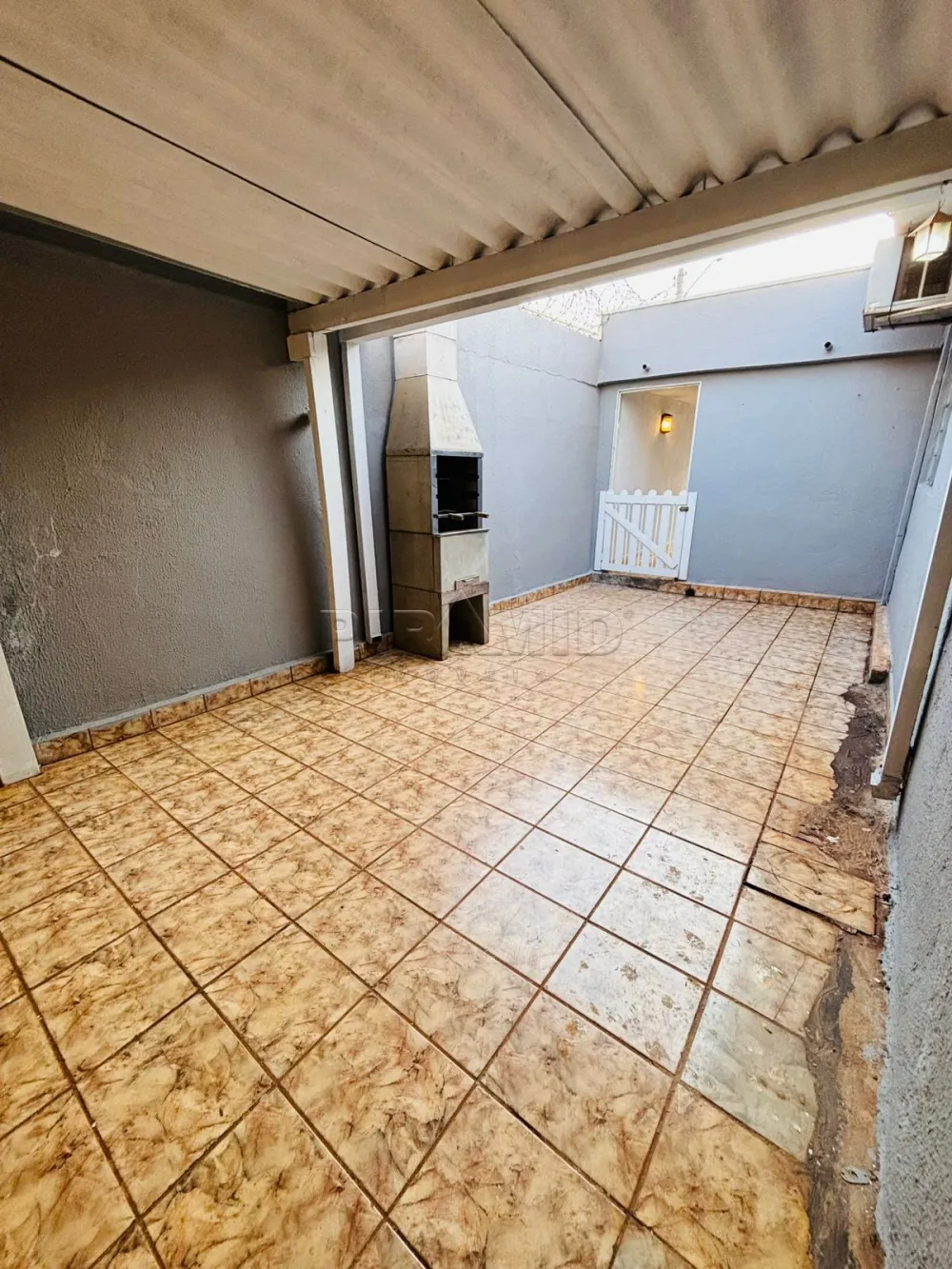 Alugar Casa / Padr&atilde;o em Ribeir&atilde;o Preto R$ 2.300,00 - Foto 17