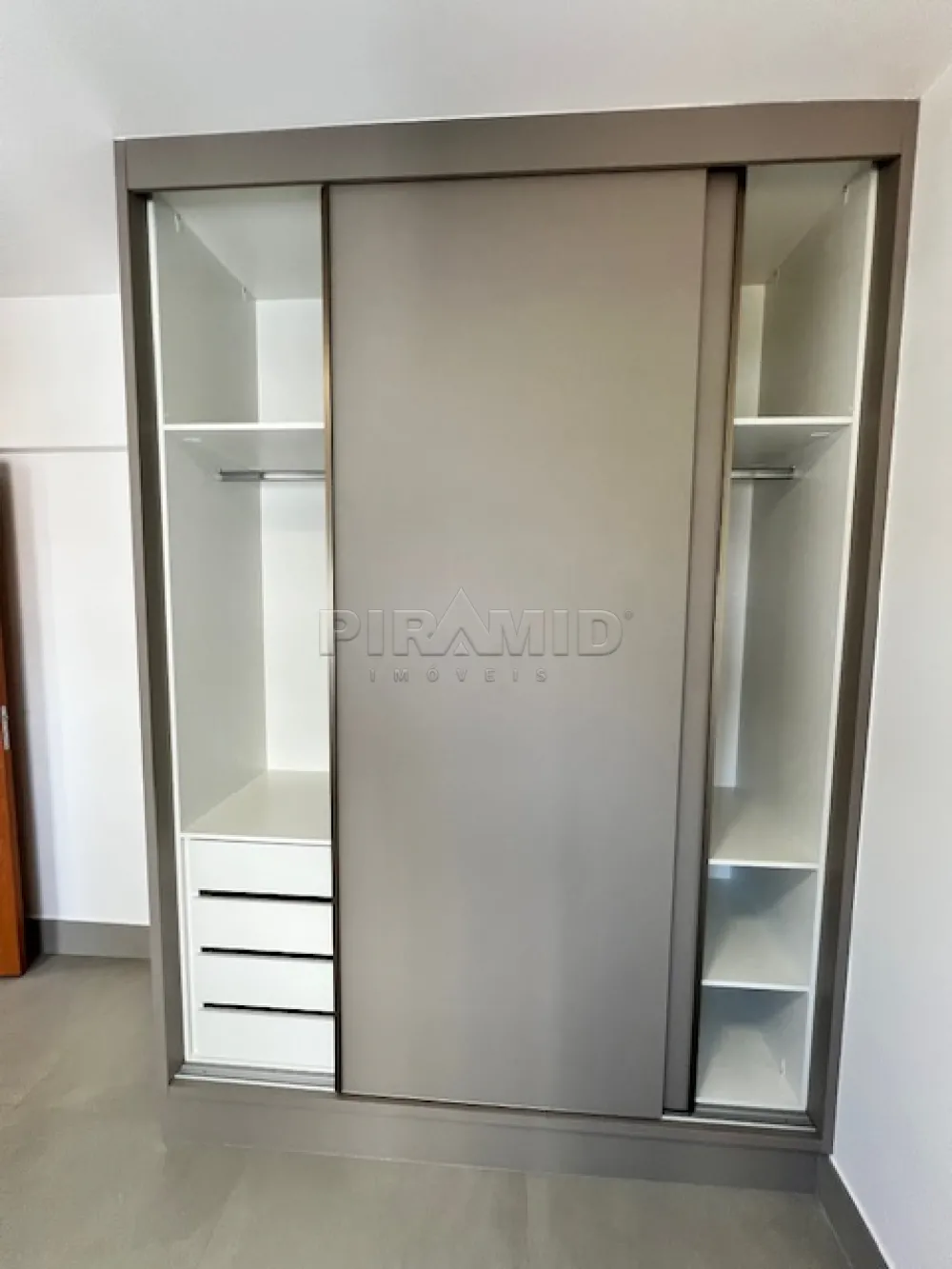 Alugar Apartamento / Padr&atilde;o em Ribeir&atilde;o Preto R$ 4.100,00 - Foto 10