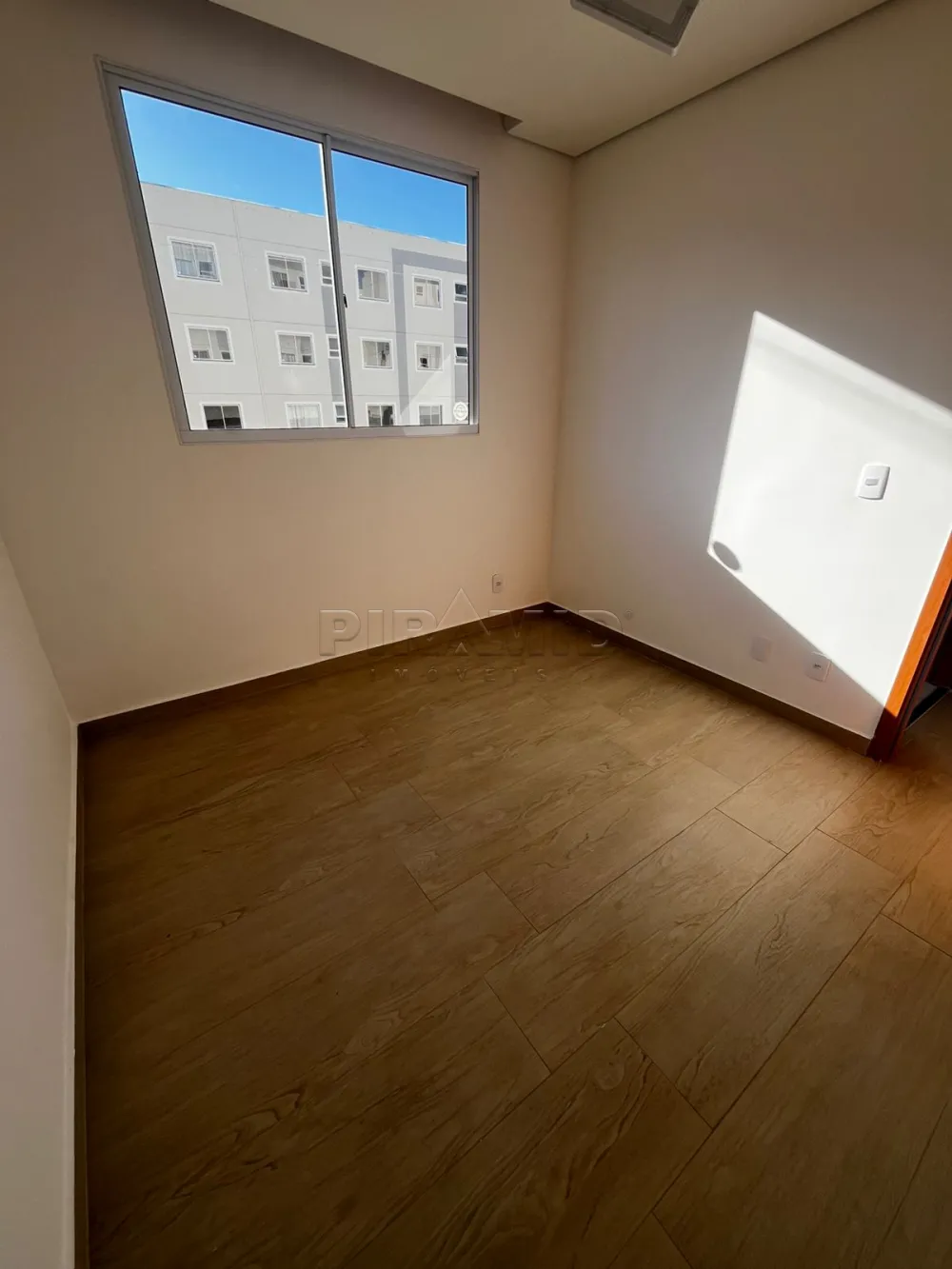 Alugar Apartamento / Padr&atilde;o em Ribeir&atilde;o Preto R$ 1.600,00 - Foto 10