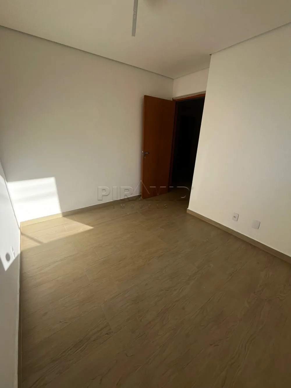 Alugar Apartamento / Padr&atilde;o em Ribeir&atilde;o Preto R$ 1.600,00 - Foto 11