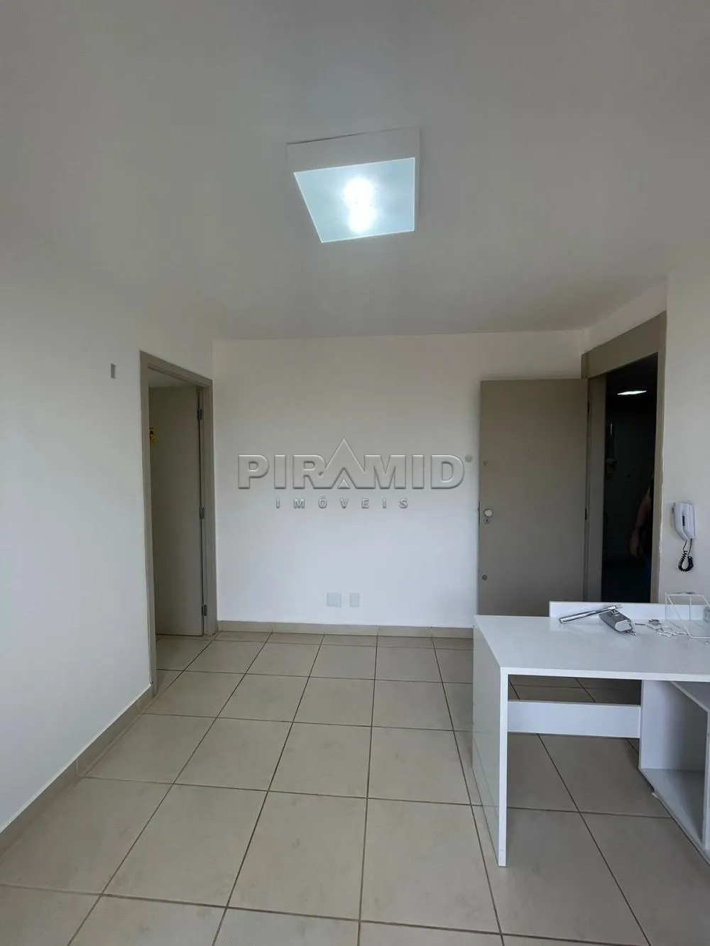Alugar Comercial / Casa em Ribeir&atilde;o Preto R$ 4.320,00 - Foto 19