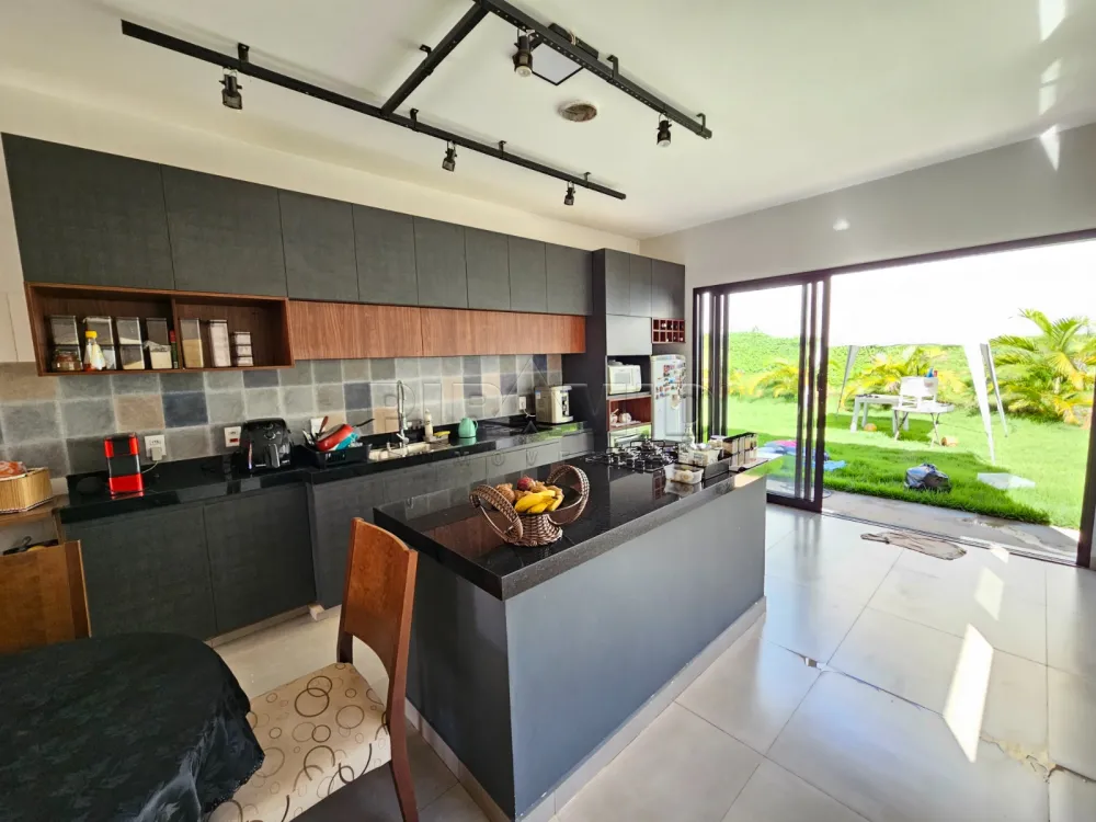 Comprar Casa / Padr&atilde;o em Ribeir&atilde;o Preto R$ 635.000,00 - Foto 5