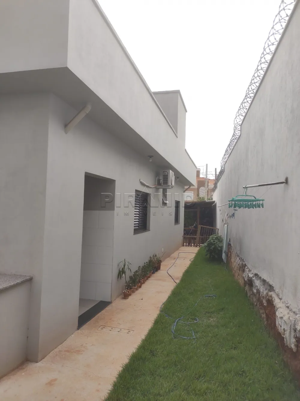 Comprar Casa / Padr&atilde;o em Ribeir&atilde;o Preto R$ 635.000,00 - Foto 17