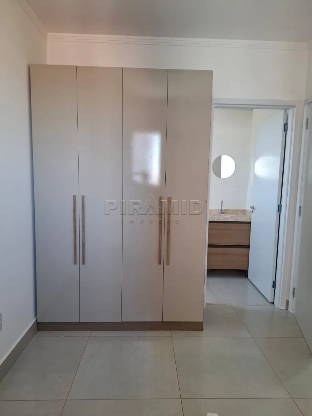 Alugar Apartamento / Padr&atilde;o em Ribeir&atilde;o Preto R$ 2.300,00 - Foto 8
