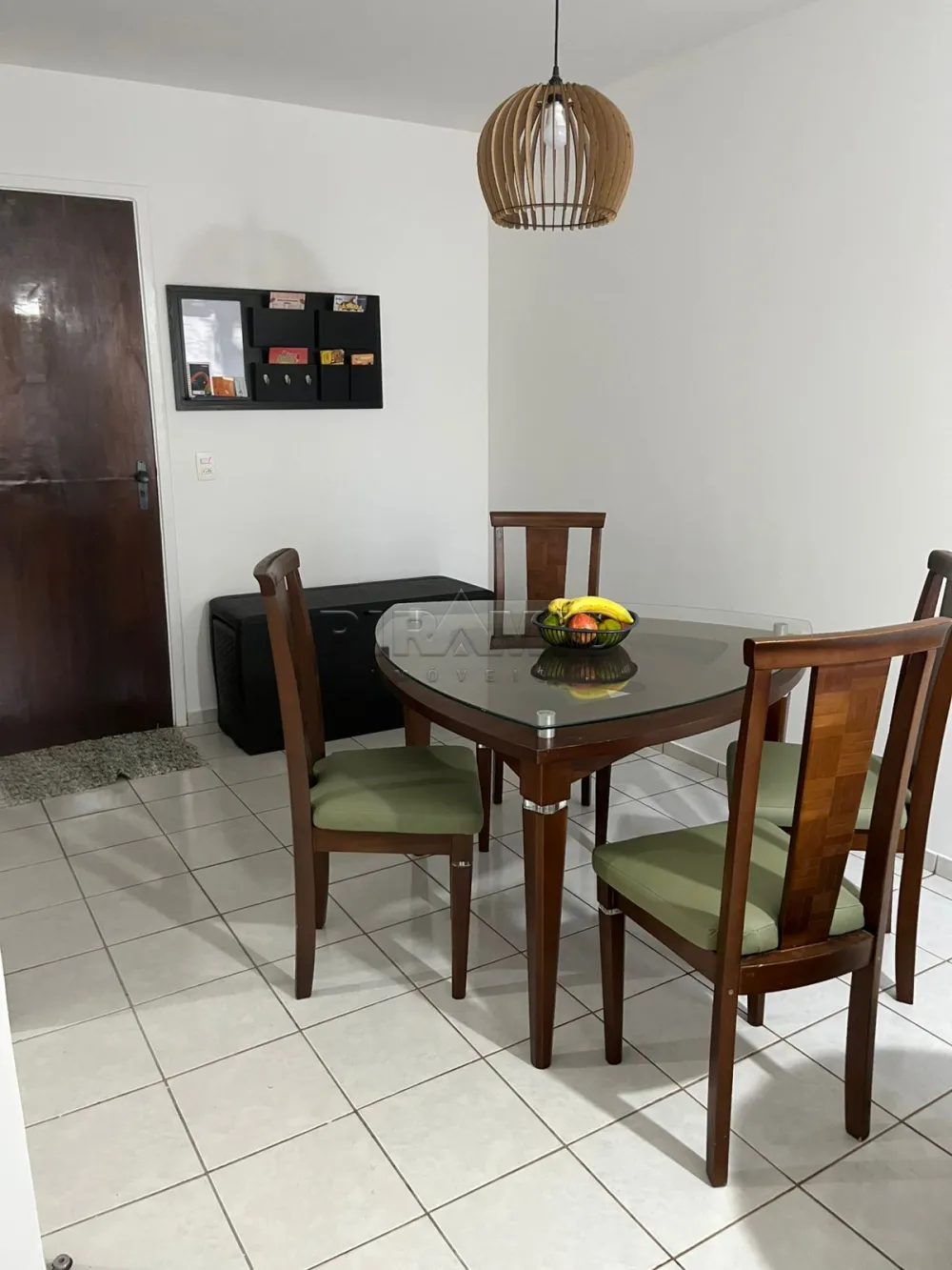 Comprar Apartamento / Padr&atilde;o em Ribeir&atilde;o Preto R$ 370.000,00 - Foto 4