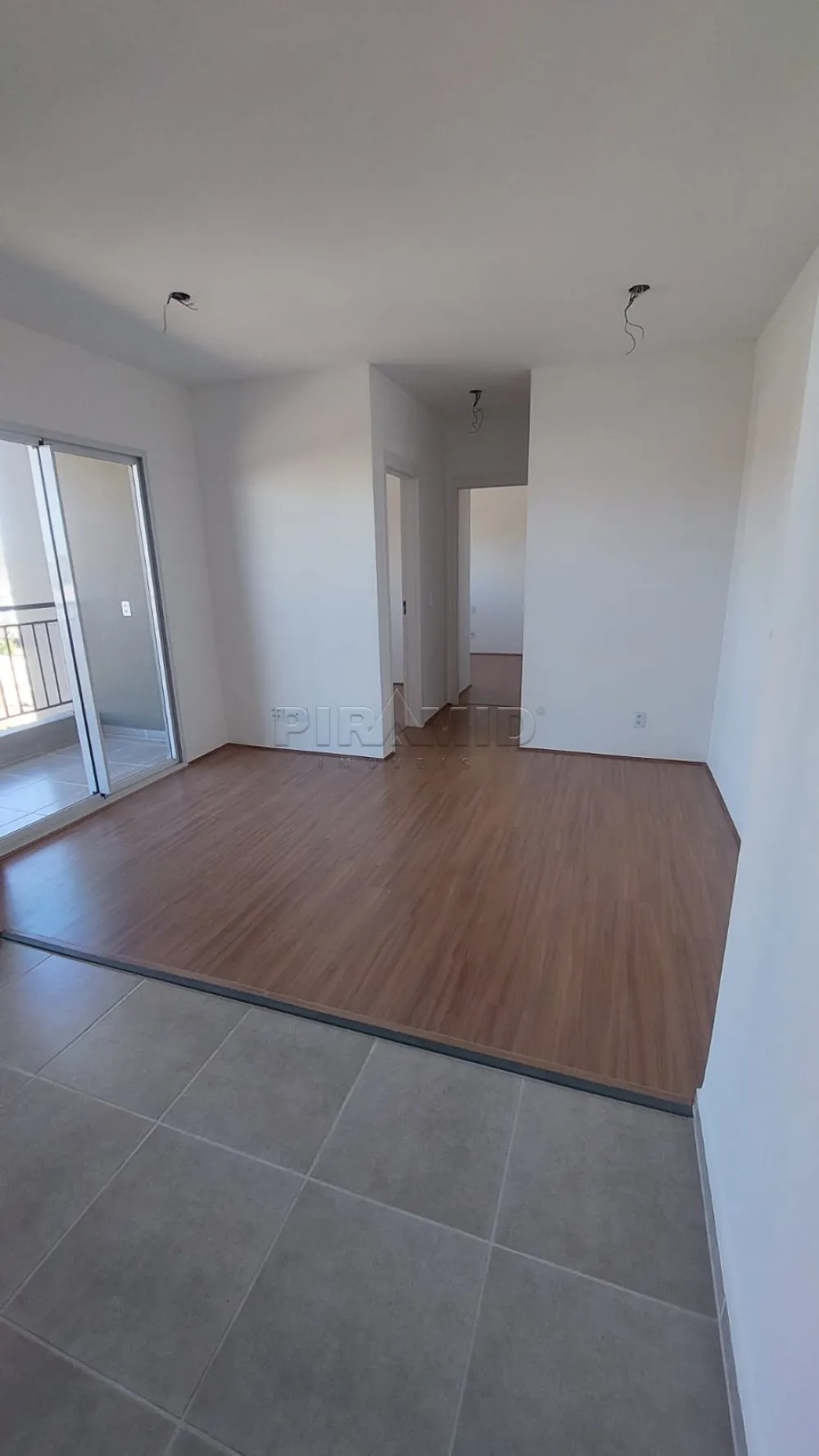 Alugar Apartamento / Padr&atilde;o em Ribeir&atilde;o Preto R$ 1.550,00 - Foto 1
