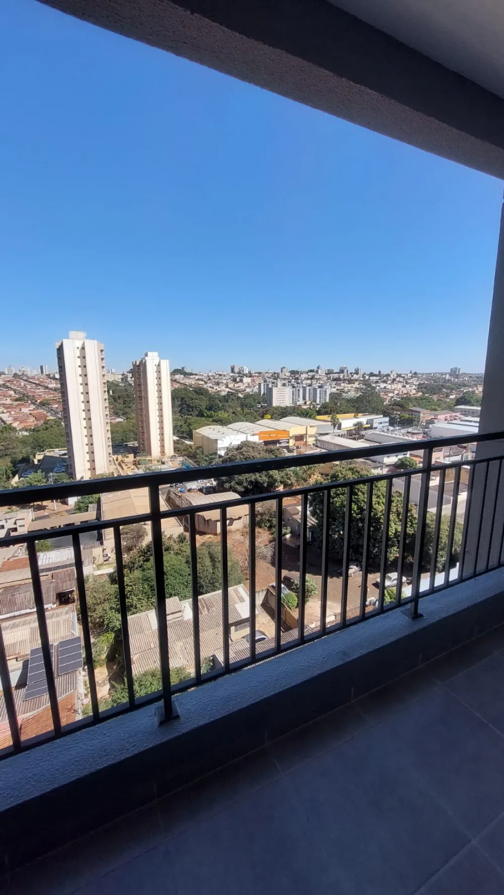 Alugar Apartamento / Padr&atilde;o em Ribeir&atilde;o Preto R$ 1.550,00 - Foto 6