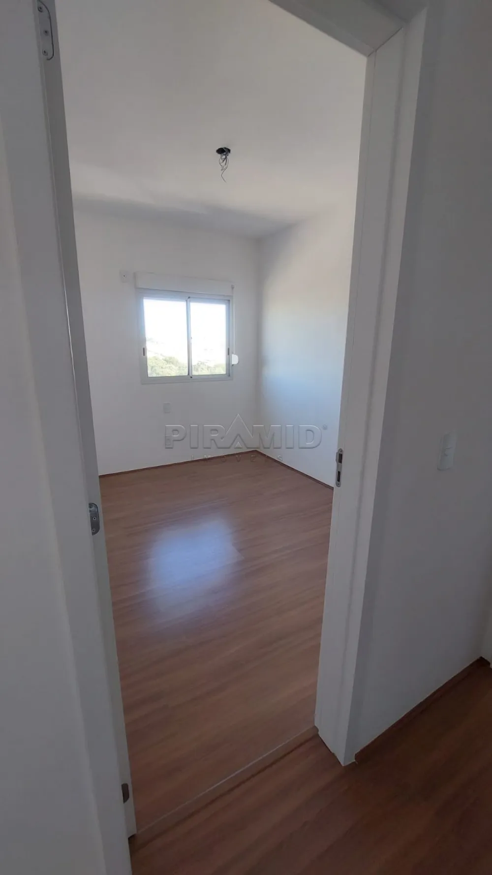 Alugar Apartamento / Padr&atilde;o em Ribeir&atilde;o Preto R$ 1.550,00 - Foto 11