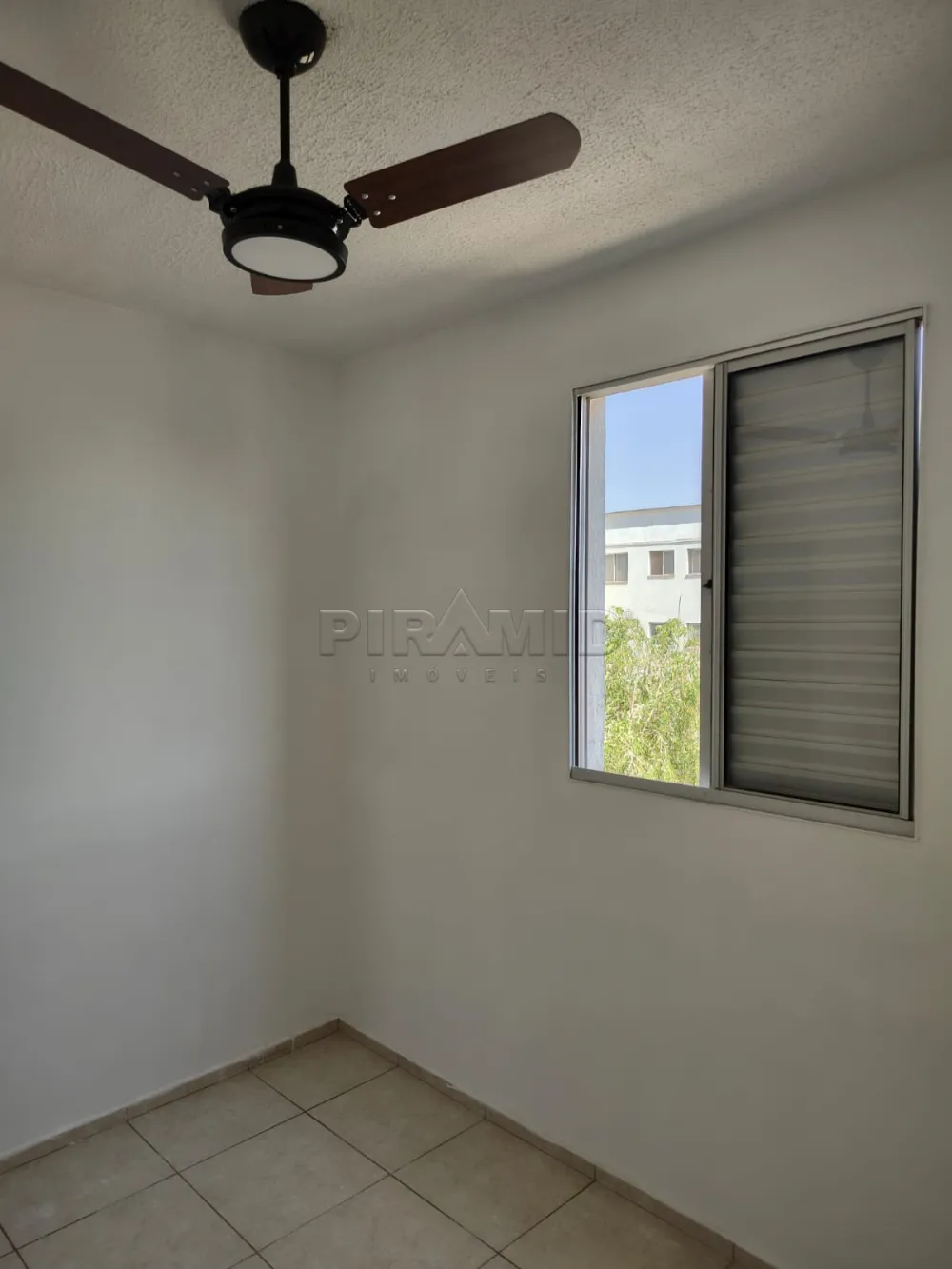 Alugar Apartamento / Padr&atilde;o em Ribeir&atilde;o Preto R$ 1.200,00 - Foto 9