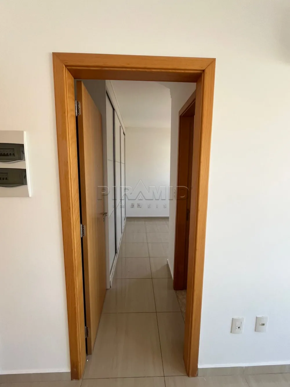 Comprar Apartamento / Flat em Ribeir&atilde;o Preto R$ 245.000,00 - Foto 4