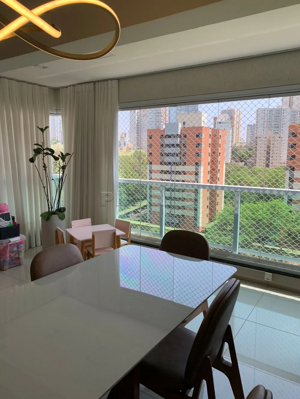 Comprar Apartamento / Padr&atilde;o em Ribeir&atilde;o Preto R$ 850.000,00 - Foto 2