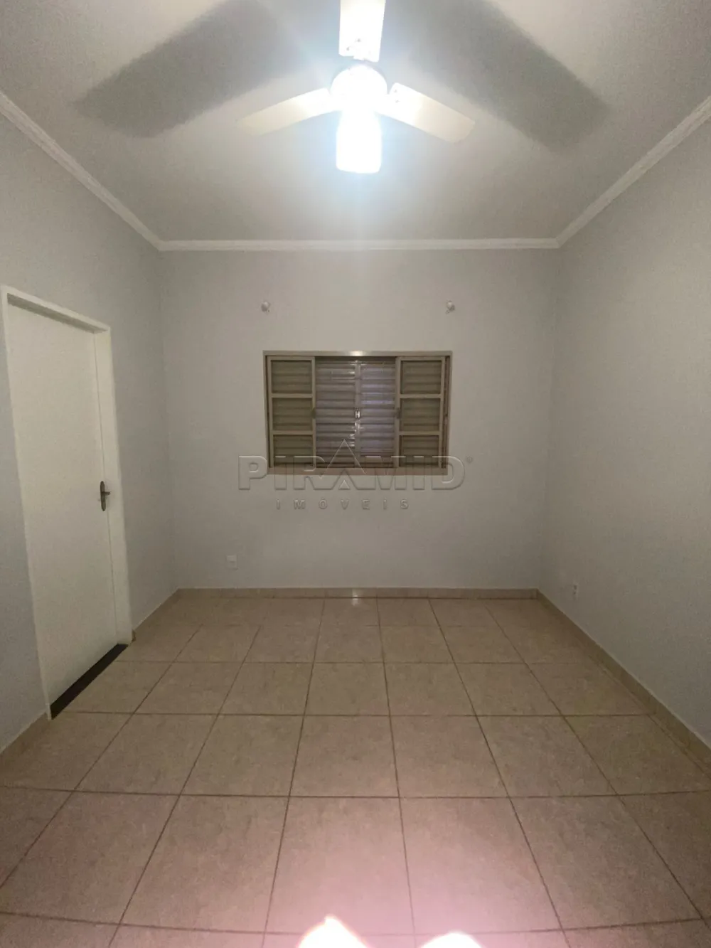 Comprar Casa / Padr&atilde;o em Ribeir&atilde;o Preto R$ 399.999,00 - Foto 15