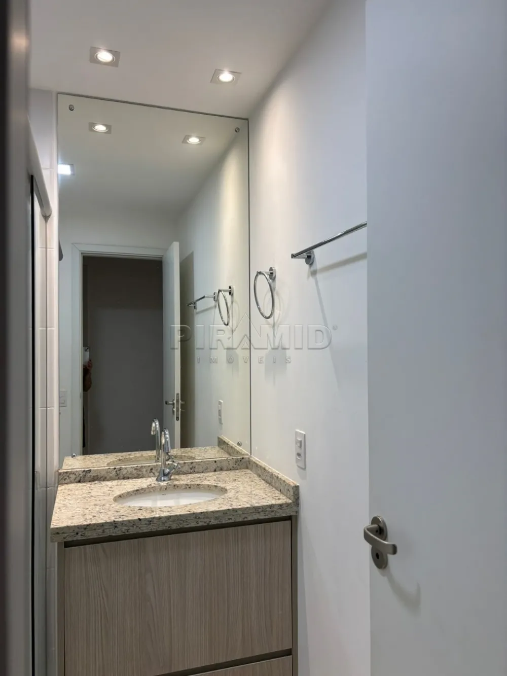 Comprar Apartamento / Padr&atilde;o em Ribeir&atilde;o Preto R$ 510.000,00 - Foto 3