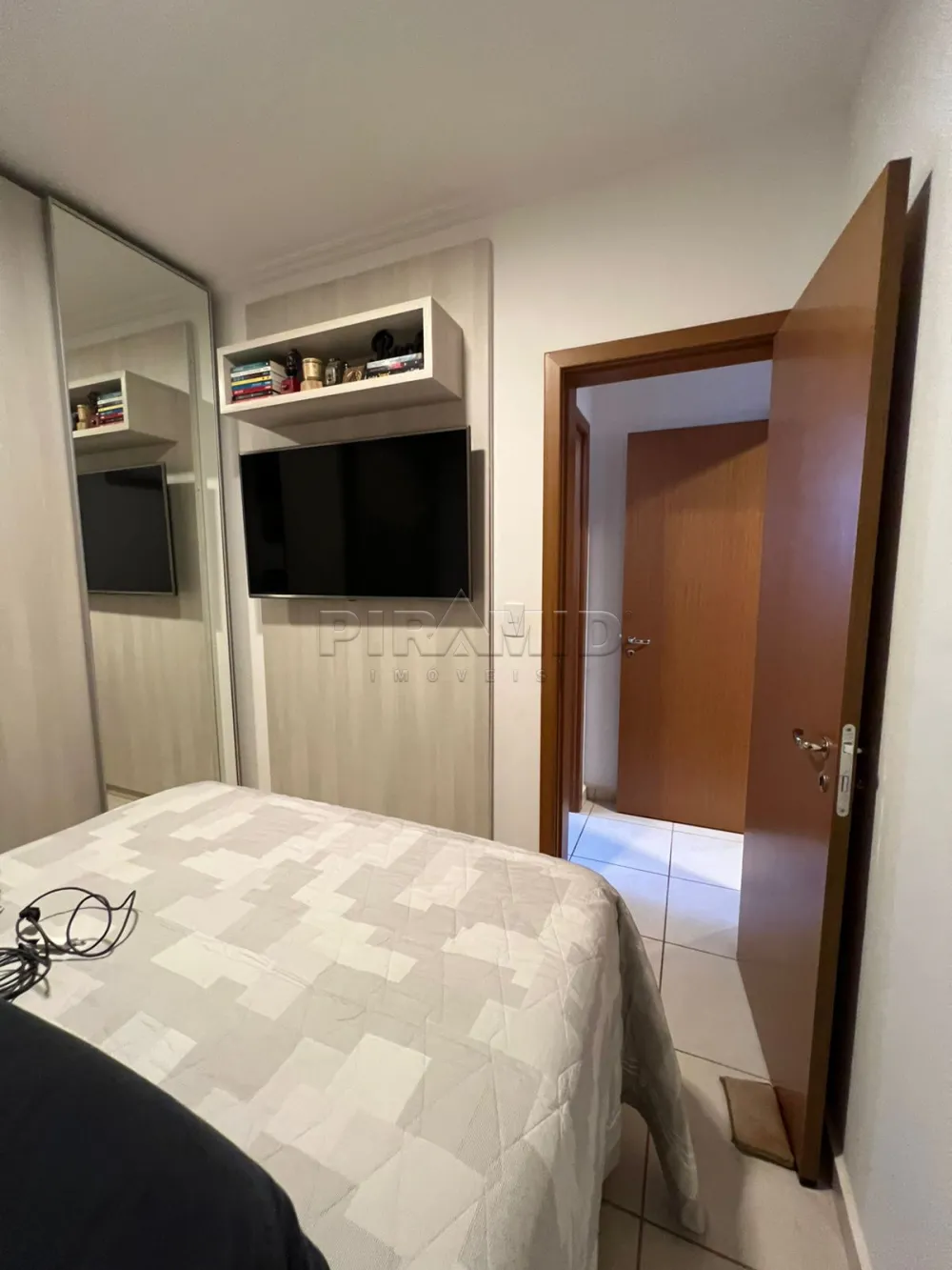 Comprar Apartamento / Padr&atilde;o em Ribeir&atilde;o Preto R$ 315.000,00 - Foto 9