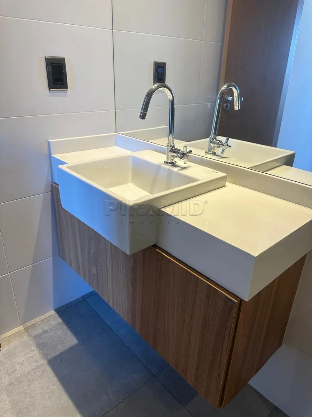 Alugar Apartamento / Padr&atilde;o em Ribeir&atilde;o Preto R$ 4.500,00 - Foto 9