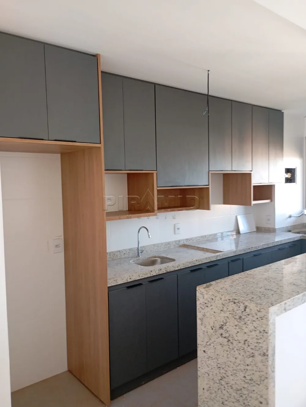 Comprar Apartamento / Padr&atilde;o em Ribeir&atilde;o Preto R$ 385.000,00 - Foto 1