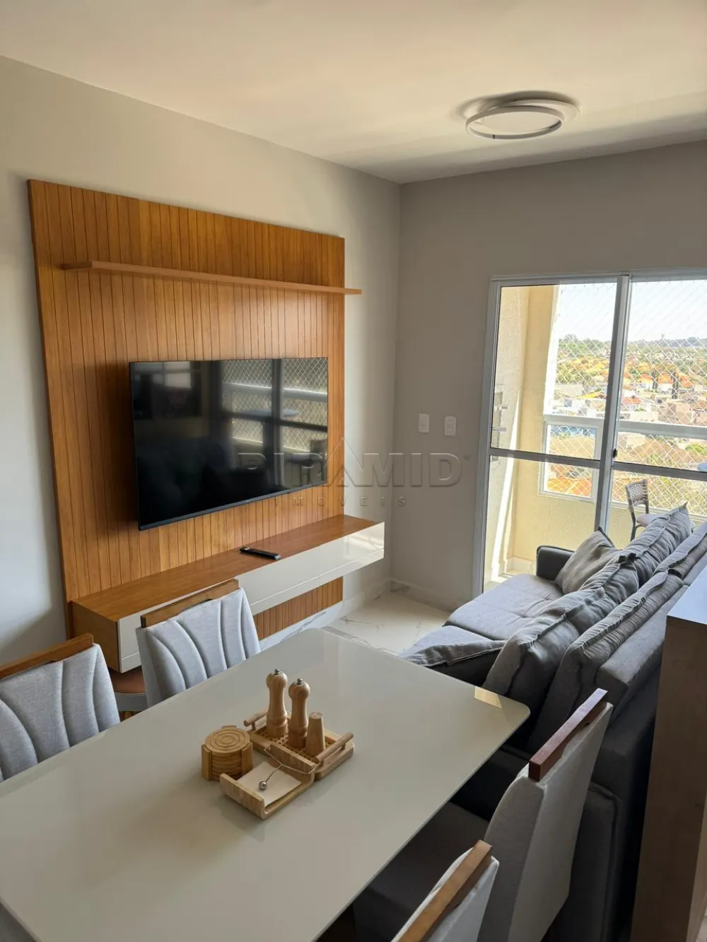 Comprar Apartamento / Padr&atilde;o em Ribeir&atilde;o Preto R$ 380.000,00 - Foto 3