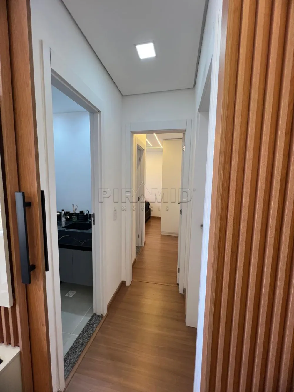 Comprar Apartamento / Padr&atilde;o em Ribeir&atilde;o Preto R$ 350.000,00 - Foto 4