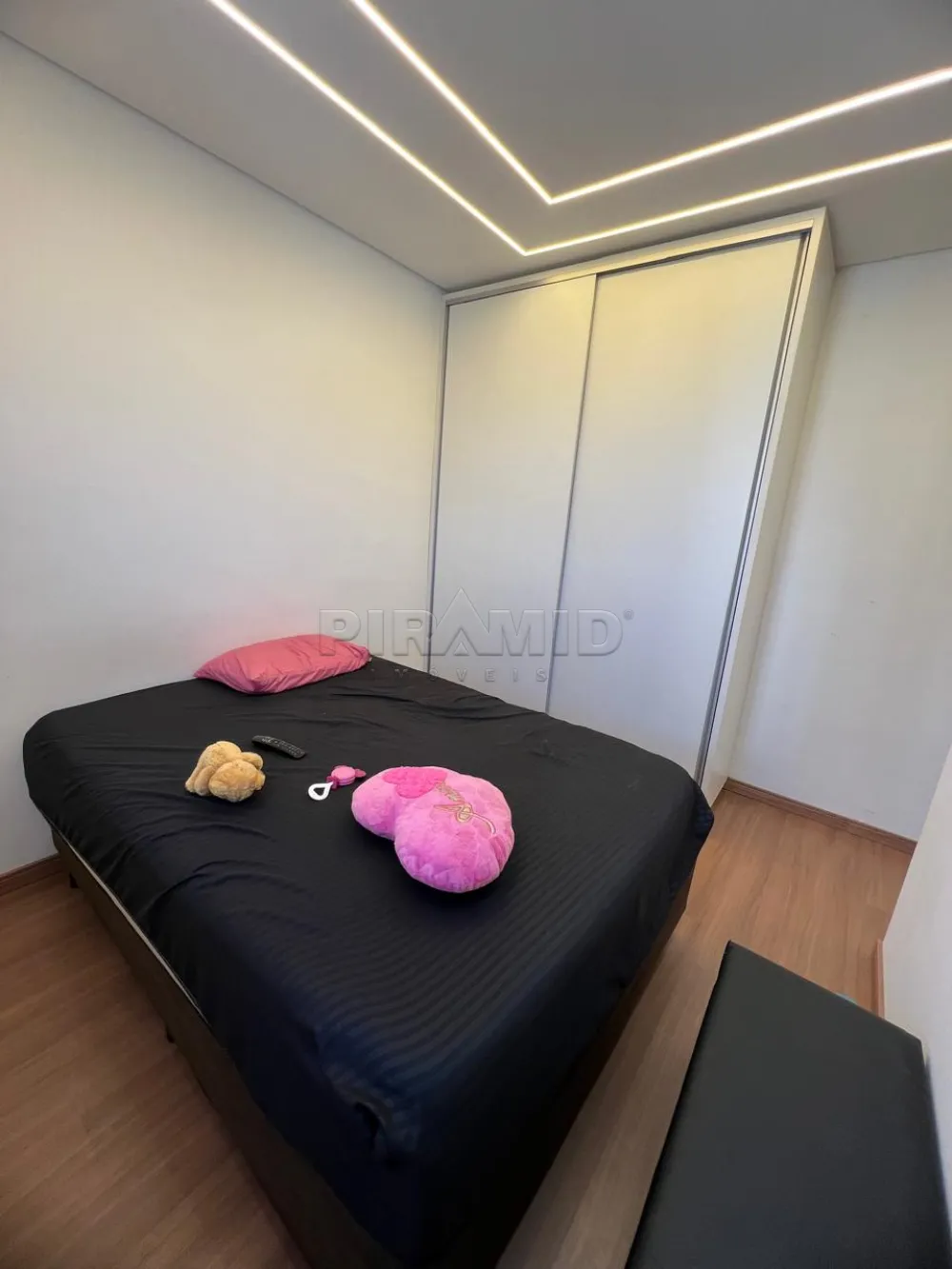 Comprar Apartamento / Padr&atilde;o em Ribeir&atilde;o Preto R$ 350.000,00 - Foto 6