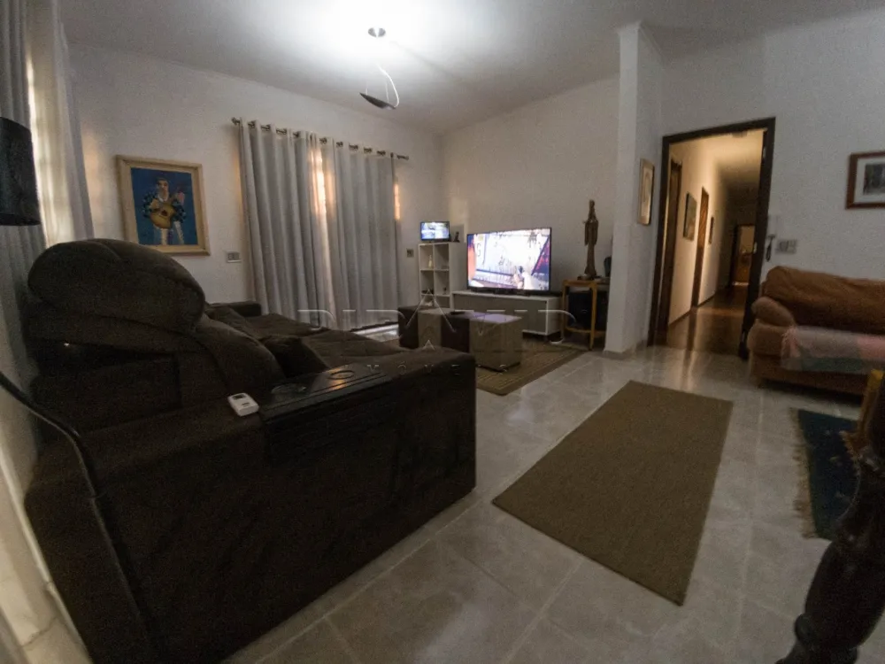 Alugar Casa / Padr&atilde;o em Ribeir&atilde;o Preto R$ 5.500,00 - Foto 2