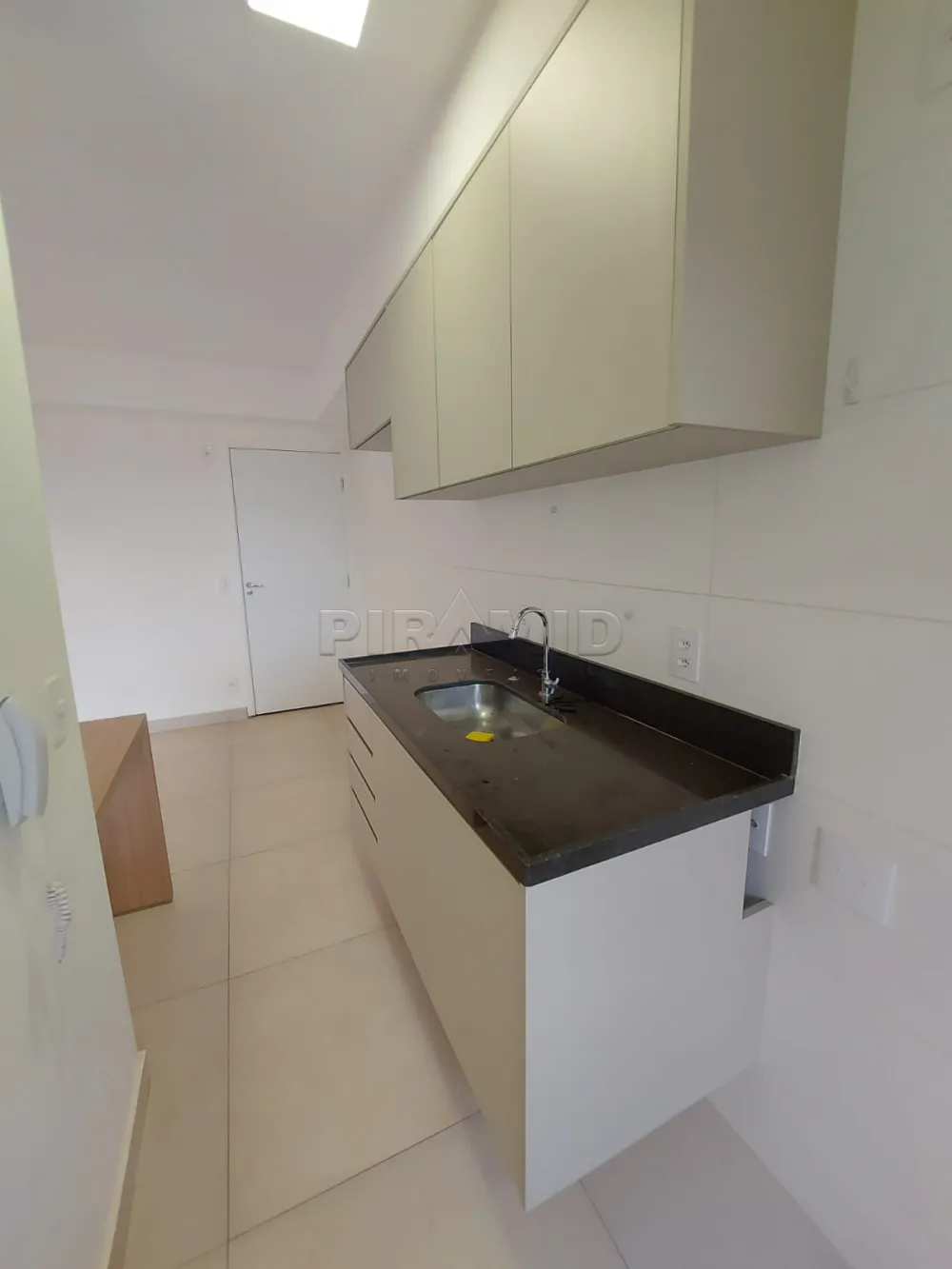 Alugar Apartamento / Padr&atilde;o em Ribeir&atilde;o Preto R$ 2.500,00 - Foto 9
