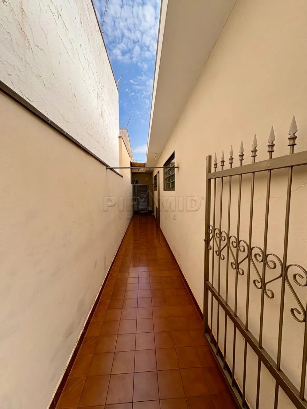 Comprar Casa / Padr&atilde;o em Ribeir&atilde;o Preto R$ 600.000,00 - Foto 27