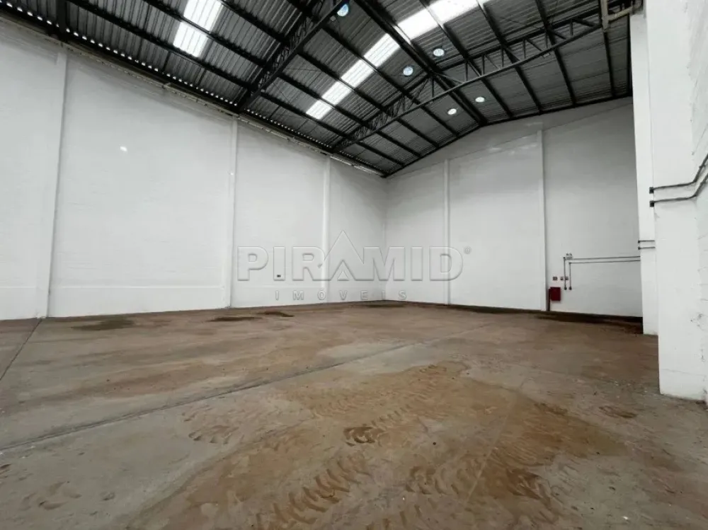 Alugar Comercial / Galp&atilde;o  Barrac&atilde;o em Ribeir&atilde;o Preto R$ 30.000,00 - Foto 10