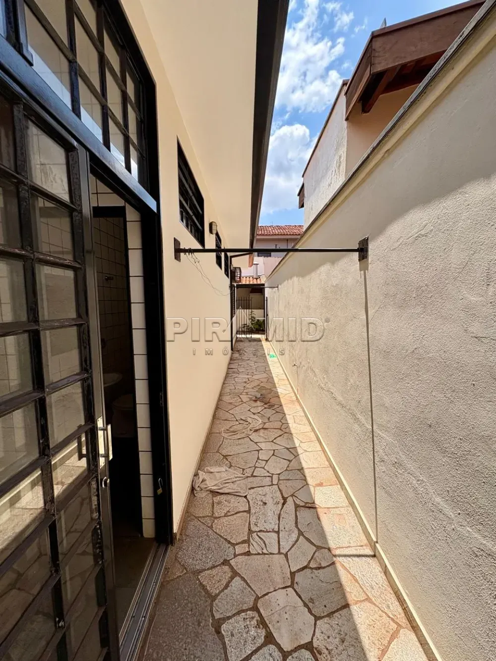Alugar Casa / Padr&atilde;o em Ribeir&atilde;o Preto R$ 4.700,00 - Foto 33
