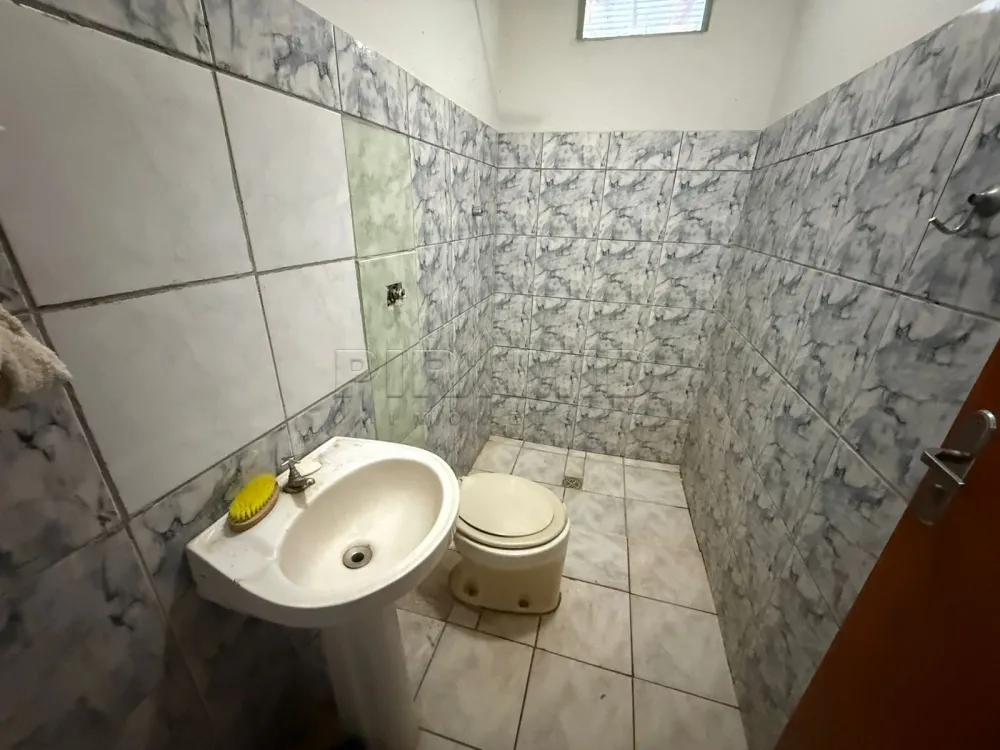 Alugar Casa / Padr&atilde;o em Ribeir&atilde;o Preto R$ 850,00 - Foto 3