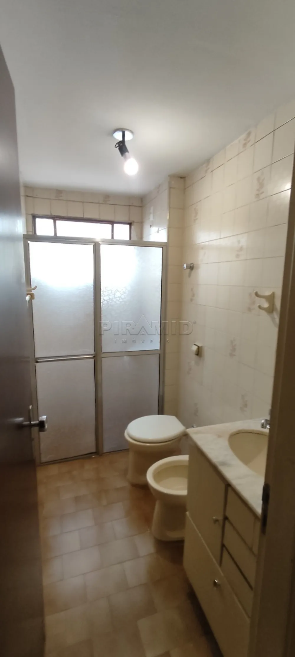 Alugar Apartamento / Padr&atilde;o em Ribeir&atilde;o Preto R$ 1.500,00 - Foto 10