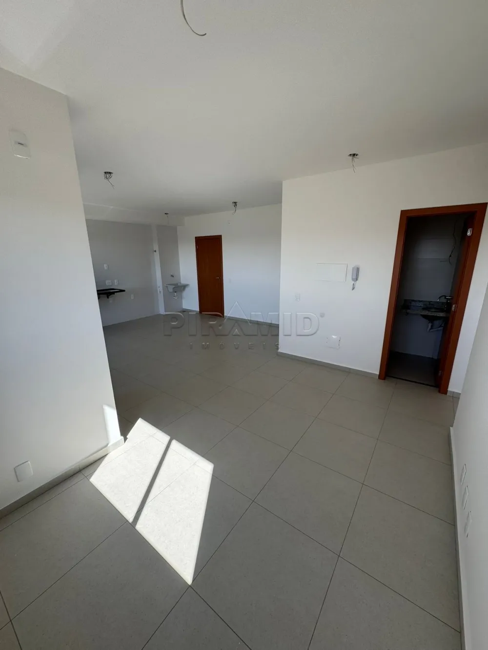 Comprar Apartamento / Padr&atilde;o em Ribeir&atilde;o Preto R$ 625.000,00 - Foto 5