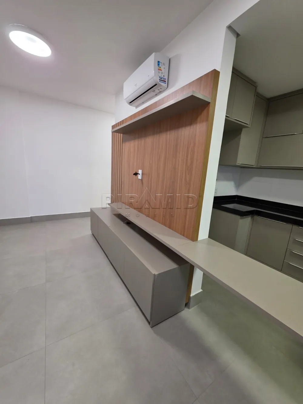 Alugar Apartamento / Padr&atilde;o em Ribeir&atilde;o Preto R$ 5.000,00 - Foto 2