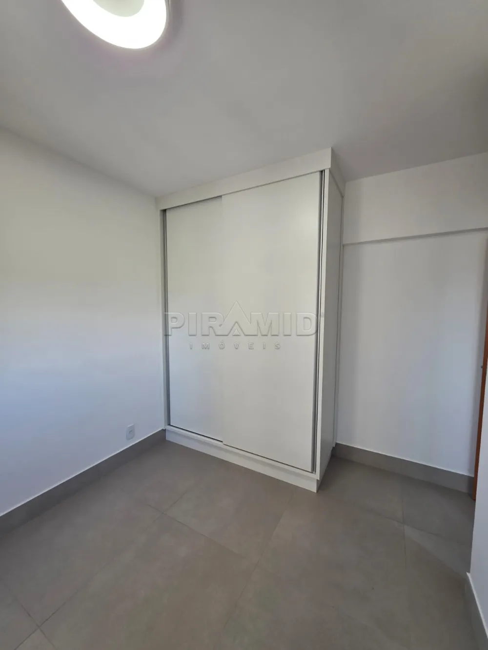 Alugar Apartamento / Padr&atilde;o em Ribeir&atilde;o Preto R$ 5.000,00 - Foto 11