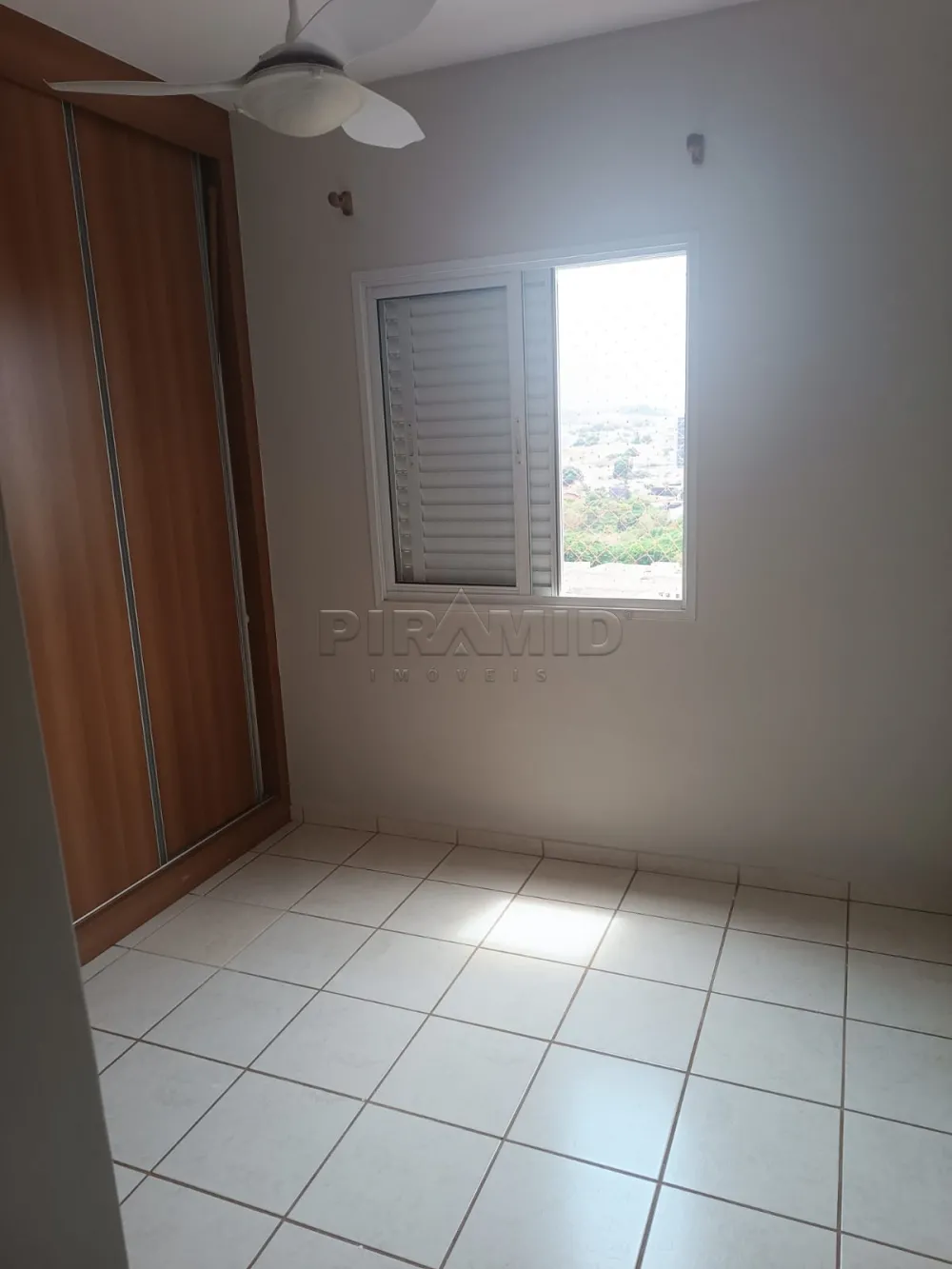 Comprar Apartamento / Padr&atilde;o em Ribeir&atilde;o Preto R$ 340.000,00 - Foto 14