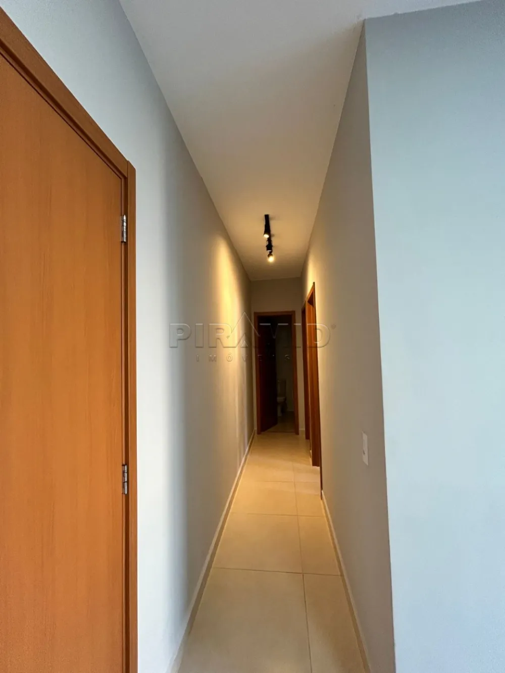 Alugar Apartamento / Padr&atilde;o em Ribeir&atilde;o Preto R$ 1.750,00 - Foto 9