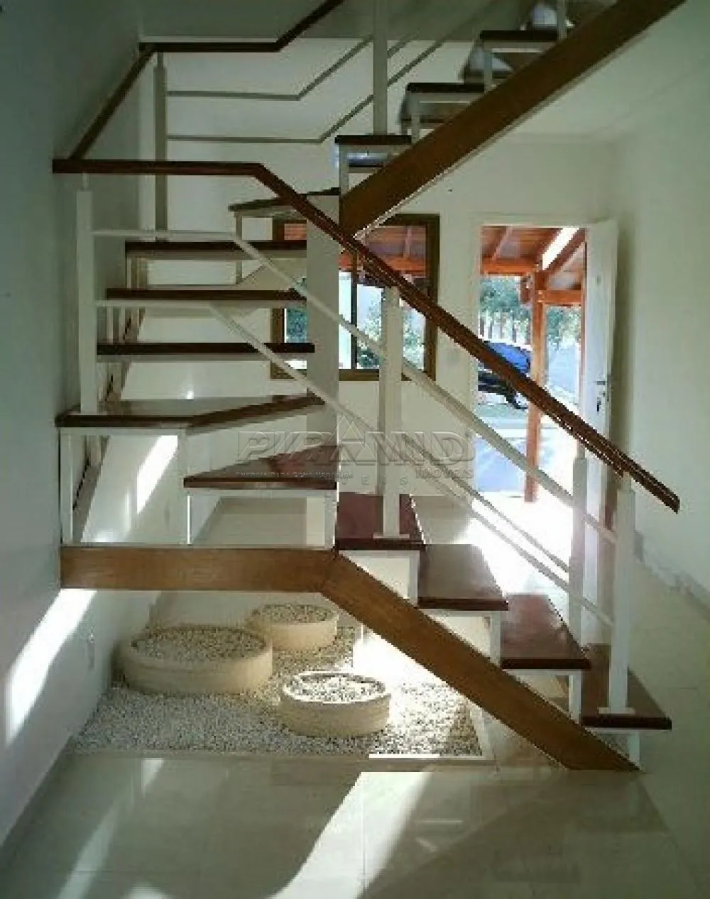 Alugar Casa / Condom&iacute;nio em Ribeir&atilde;o Preto R$ 4.200,00 - Foto 2