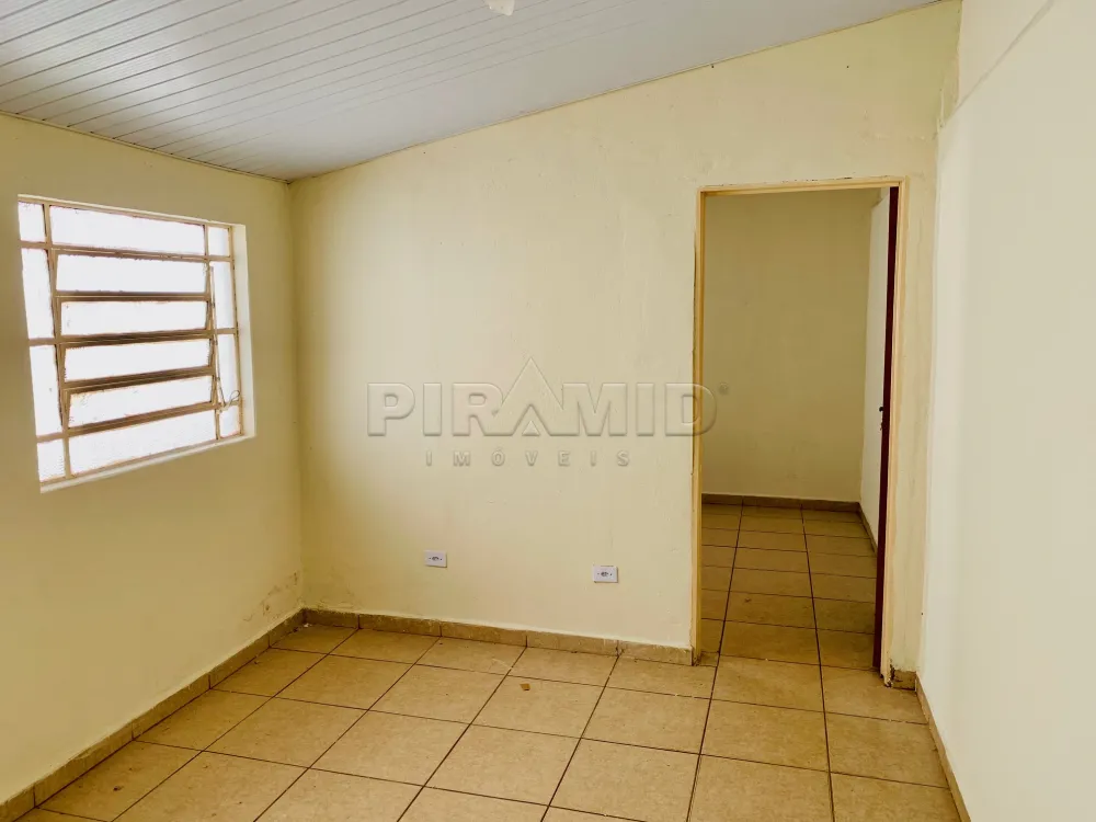 Alugar Casa / Padr&atilde;o em Ribeir&atilde;o Preto R$ 750,00 - Foto 1