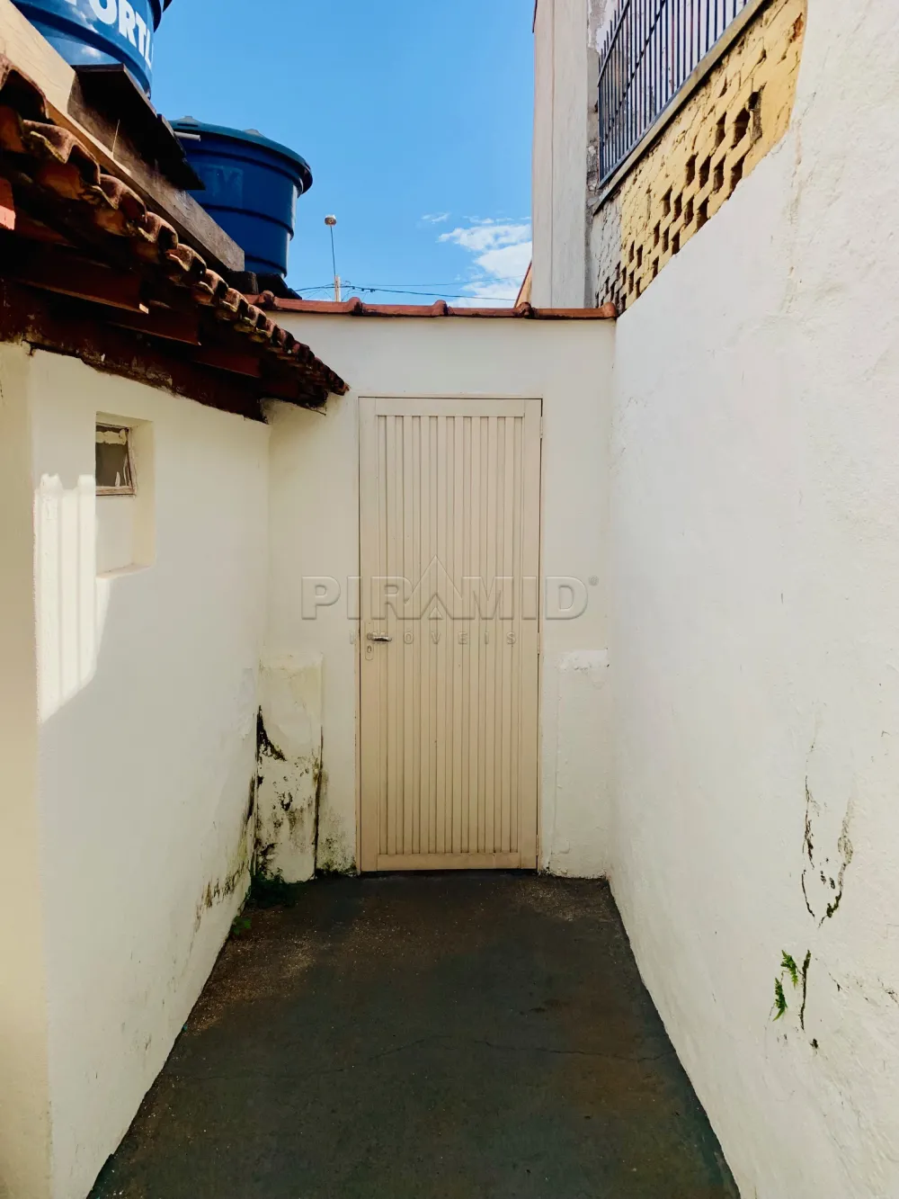 Alugar Casa / Padr&atilde;o em Ribeir&atilde;o Preto R$ 750,00 - Foto 10