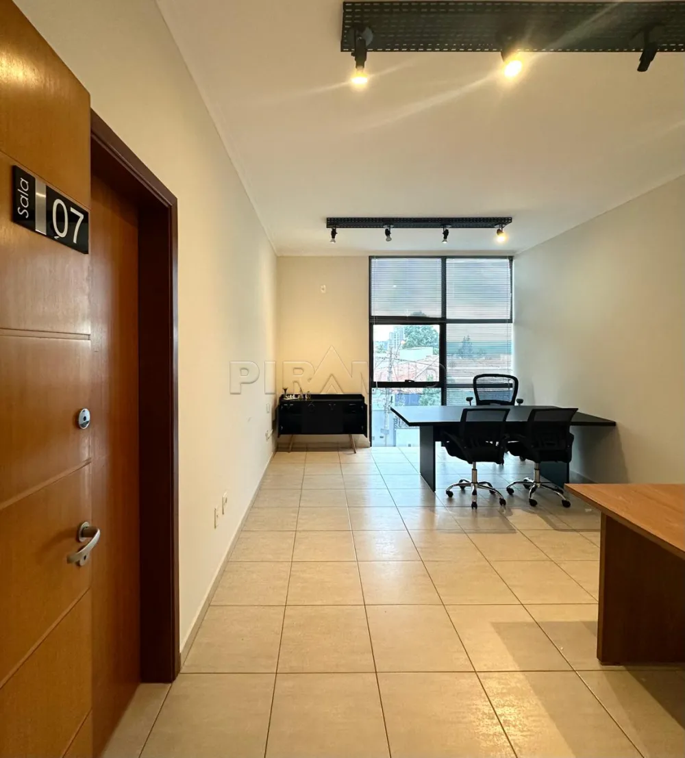 Alugar Comercial / Sala em Ribeir&atilde;o Preto R$ 1.300,00 - Foto 1