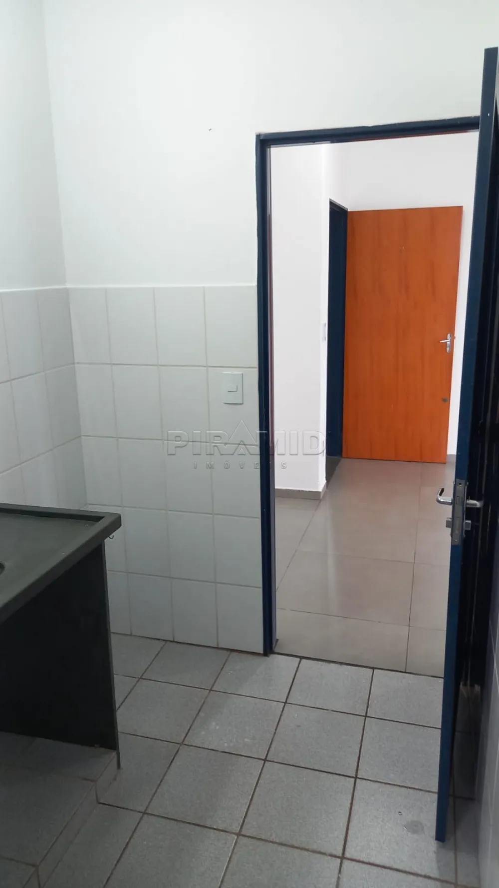 Alugar Comercial / Sala em Ribeir&atilde;o Preto R$ 1.300,00 - Foto 7