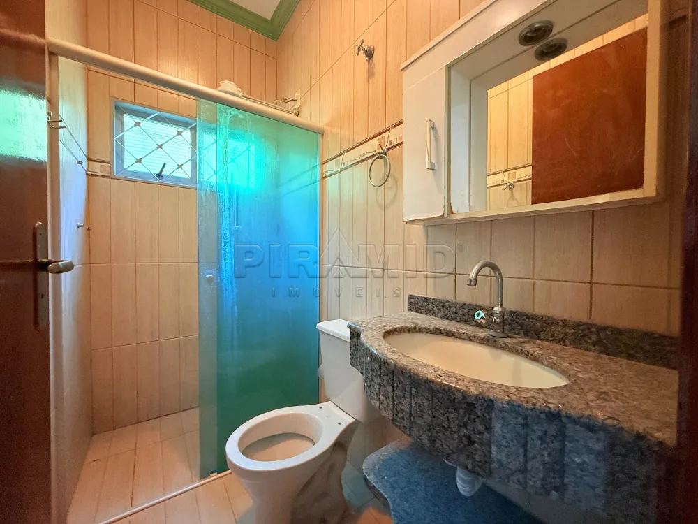 Alugar Casa / Padr&atilde;o em Ribeir&atilde;o Preto R$ 1.600,00 - Foto 20
