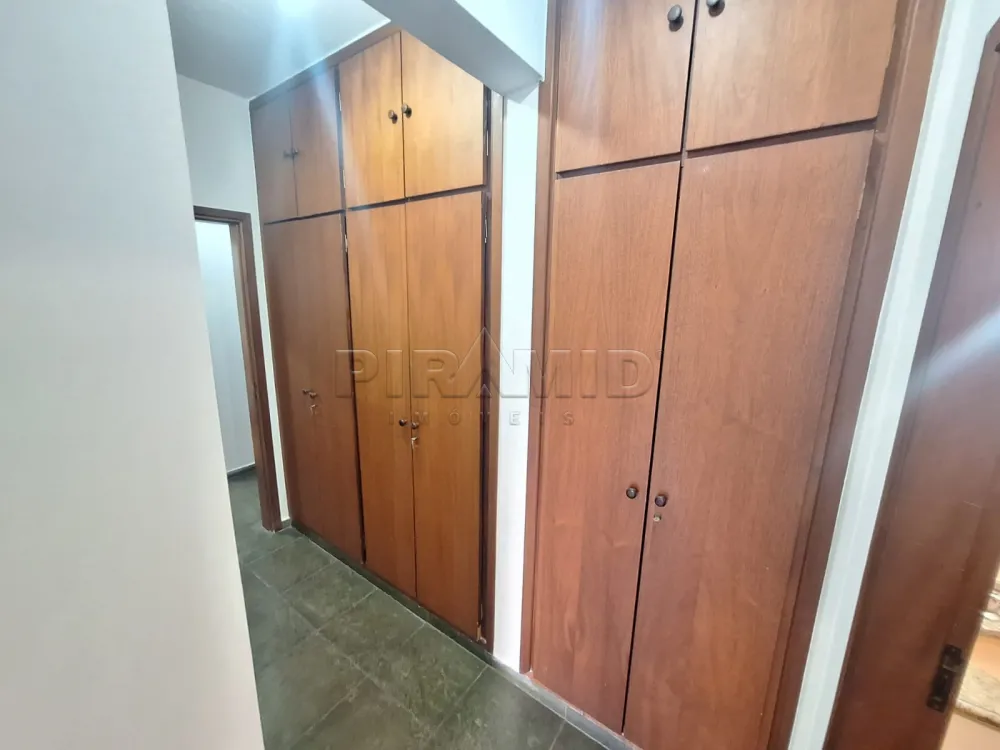 Alugar Apartamento / Padr&atilde;o em Ribeir&atilde;o Preto R$ 1.300,00 - Foto 11