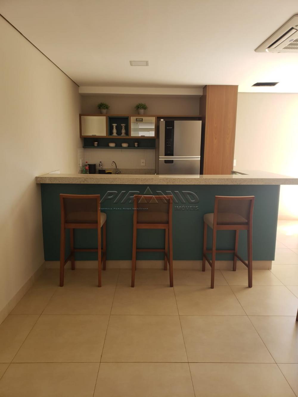 Alugar Apartamento / Padr&atilde;o em Ribeir&atilde;o Preto R$ 1.700,00 - Foto 20