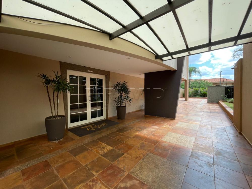 Alugar Apartamento / Padr&atilde;o em Ribeir&atilde;o Preto R$ 3.250,00 - Foto 17