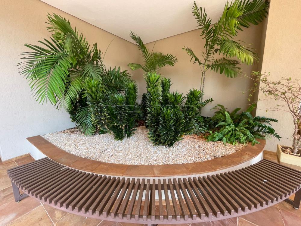 Alugar Apartamento / Padr&atilde;o em Ribeir&atilde;o Preto R$ 3.250,00 - Foto 19