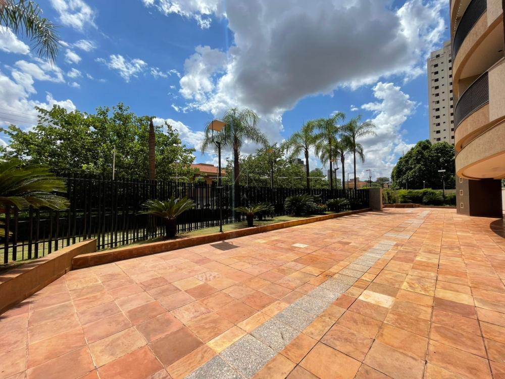 Alugar Apartamento / Padr&atilde;o em Ribeir&atilde;o Preto R$ 3.250,00 - Foto 34