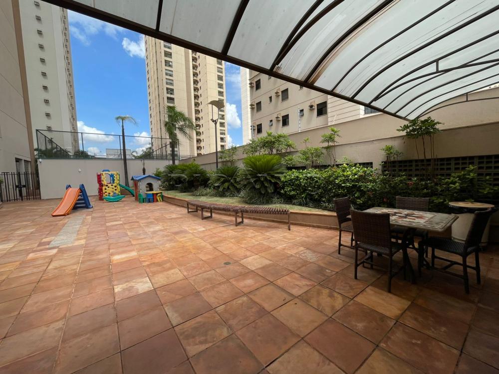 Alugar Apartamento / Padr&atilde;o em Ribeir&atilde;o Preto R$ 3.250,00 - Foto 44