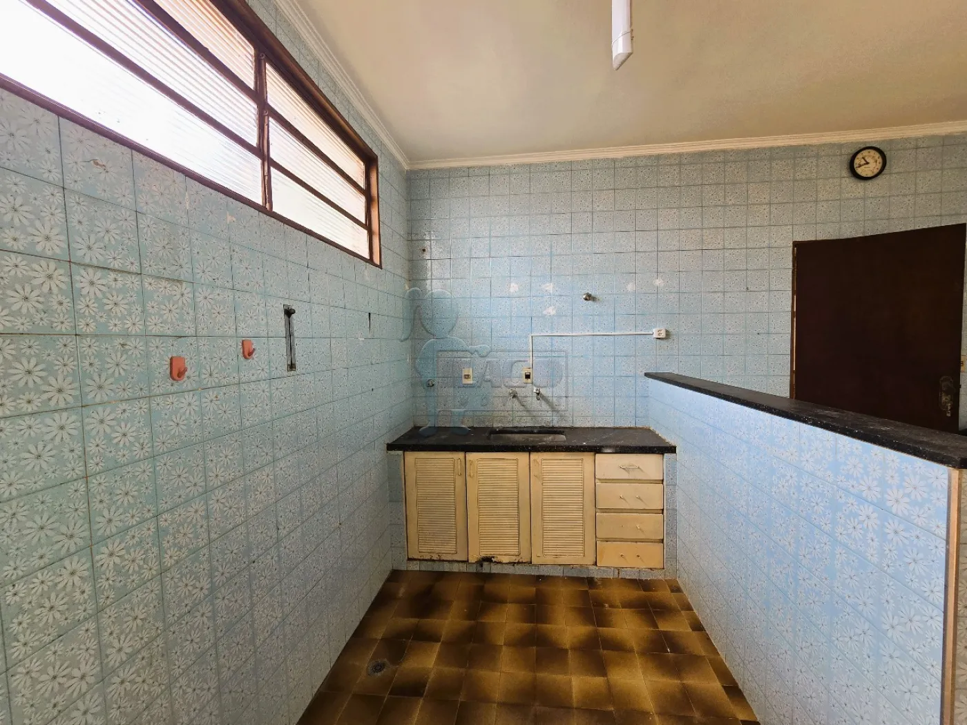 Alugar Casa / Padr&atilde;o em Ribeir&atilde;o Preto R$ 2.000,00 - Foto 5