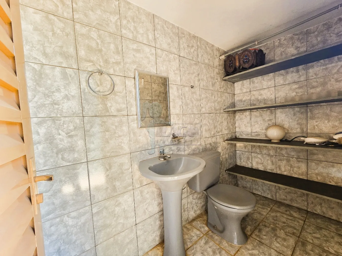 Alugar Casa / Padr&atilde;o em Ribeir&atilde;o Preto R$ 2.000,00 - Foto 16