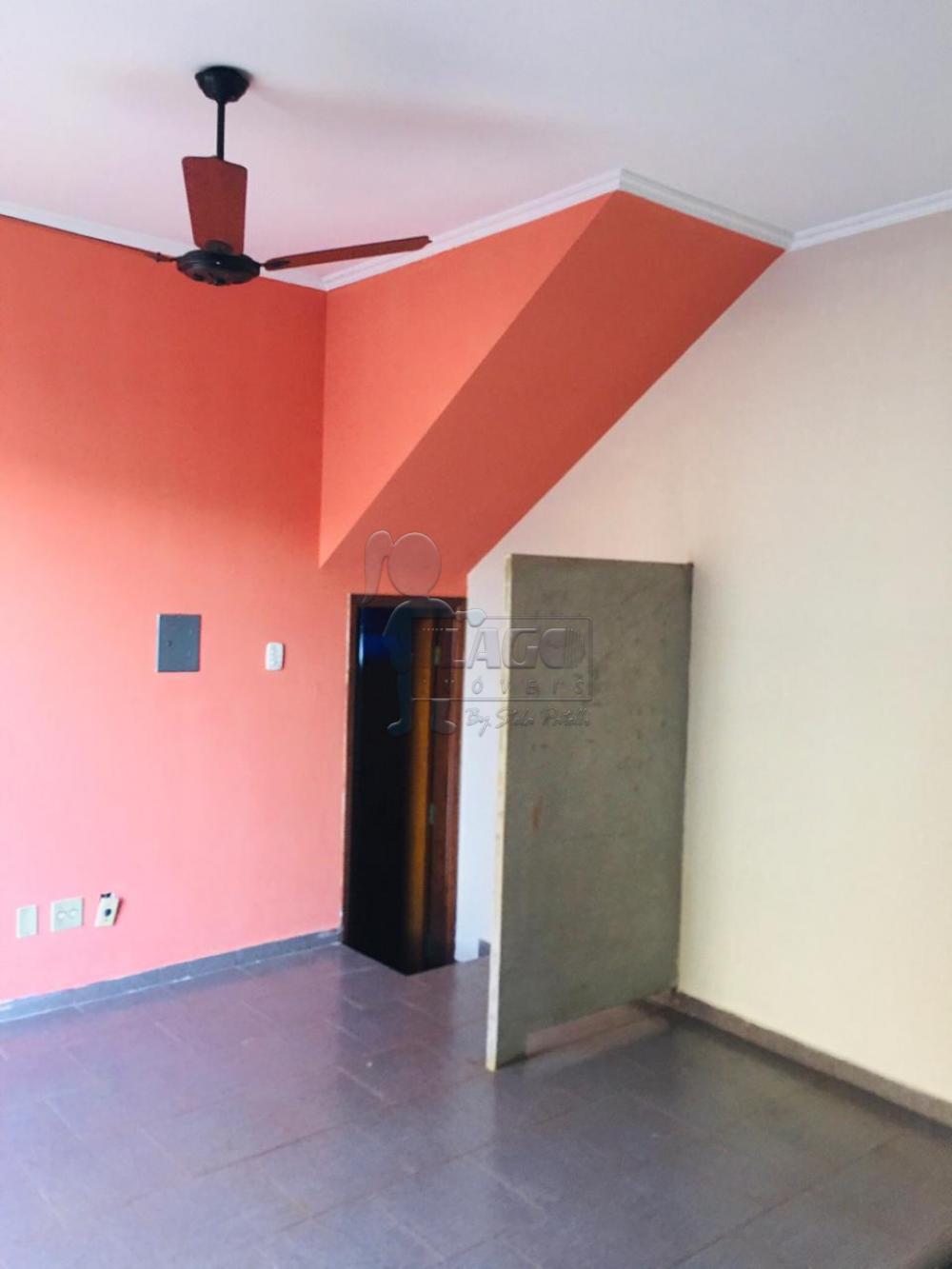 Alugar Casa / Padr&atilde;o em Ribeir&atilde;o Preto R$ 700,00 - Foto 2